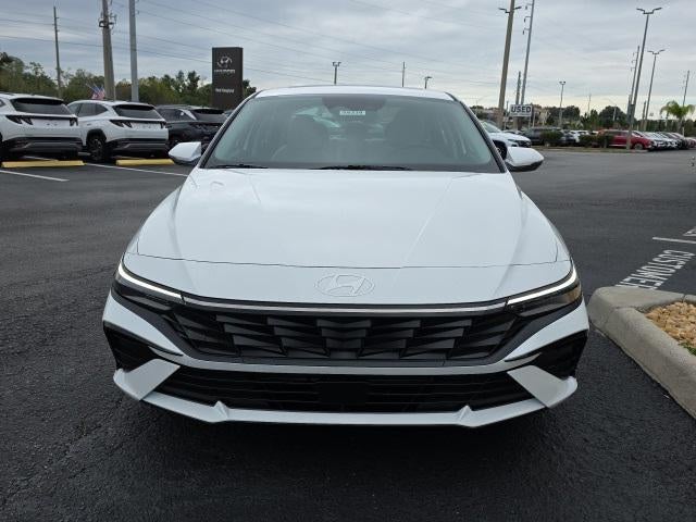 2026 Hyundai ELANTRA Limited IVT
