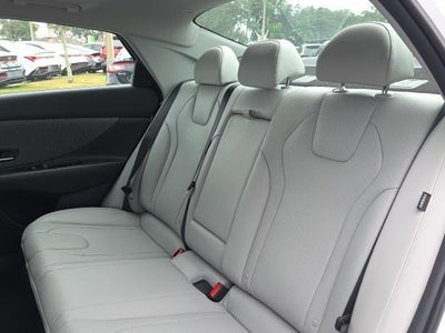 2026 Hyundai ELANTRA Limited IVT