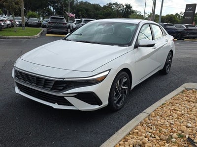 2026 Hyundai ELANTRA Limited
