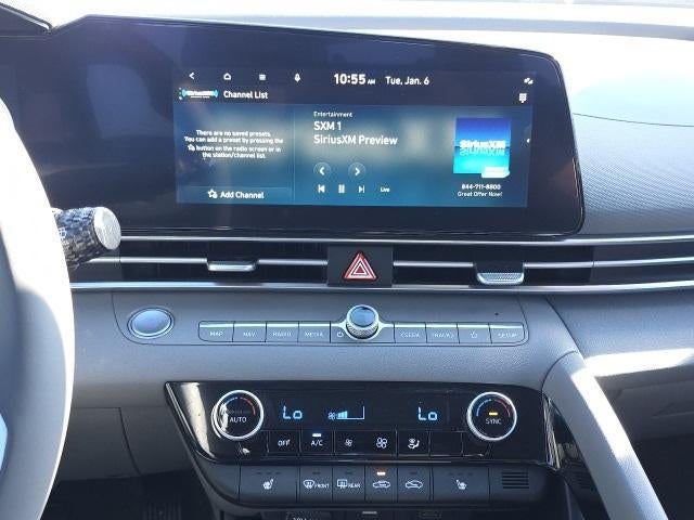 2023 Hyundai ELANTRA SEL