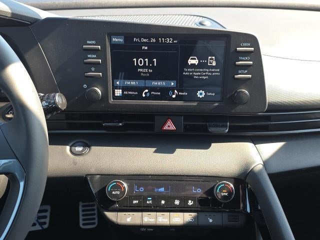 2026 Hyundai ELANTRA SEL Sport Premium IVT