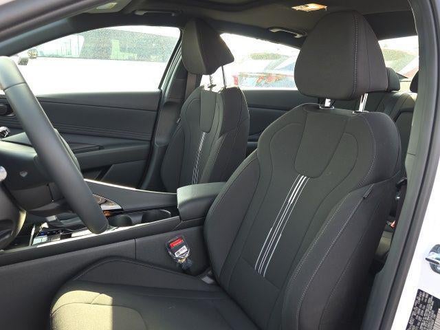 2026 Hyundai ELANTRA SEL Sport Premium IVT