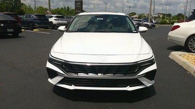 2025 Hyundai ELANTRA SEL Convenience IVT