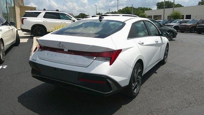 2025 Hyundai ELANTRA SEL Convenience IVT