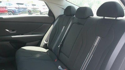 2025 Hyundai ELANTRA SEL Convenience IVT