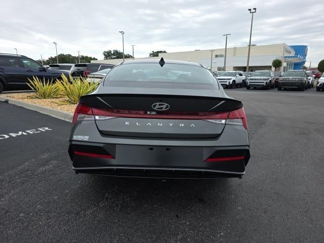 2026 Hyundai ELANTRA SEL Sport Premium IVT