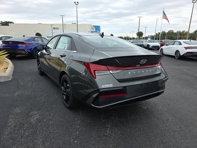 2026 Hyundai ELANTRA SEL Sport Premium IVT