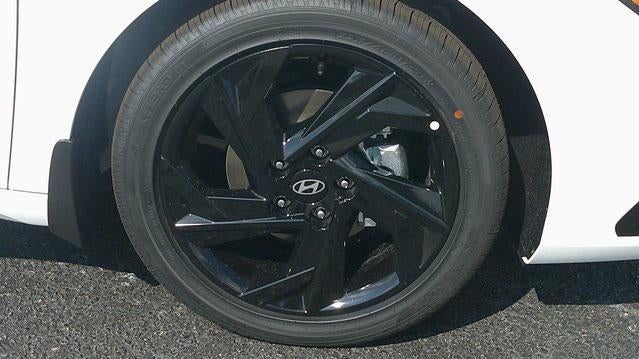 2026 Hyundai ELANTRA SEL Sport Premium IVT