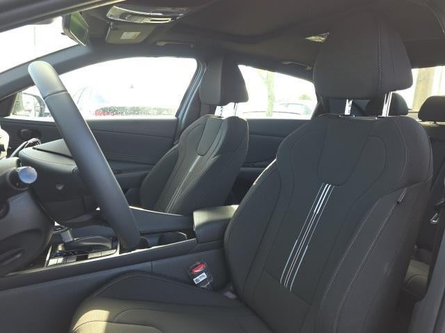 2026 Hyundai ELANTRA SEL Sport Premium IVT
