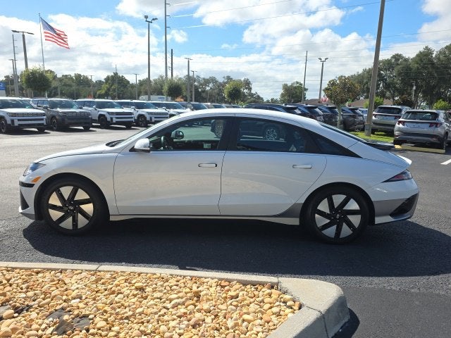 2024 Hyundai IONIQ 6 SE