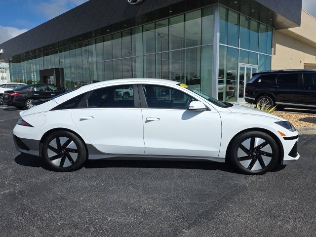 2024 Hyundai IONIQ 6 SE