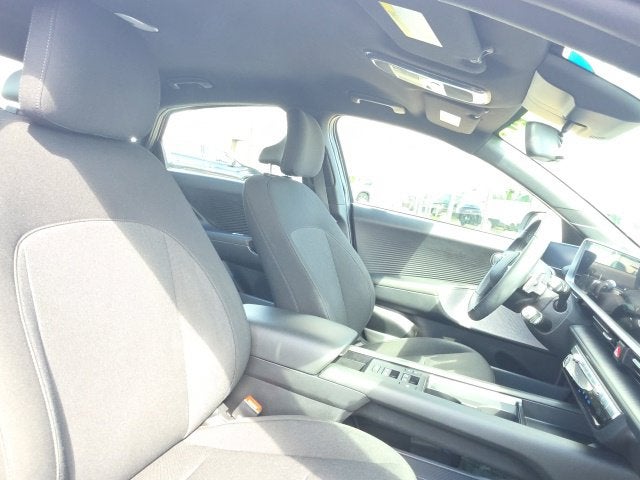 2024 Hyundai IONIQ 6 SE