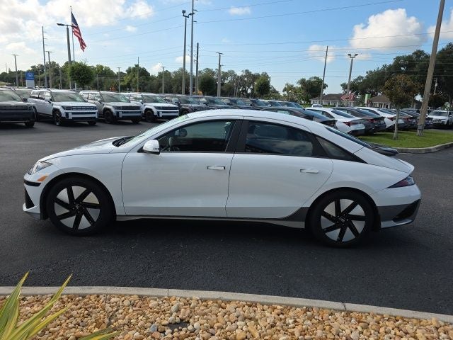2024 Hyundai IONIQ 6 SE