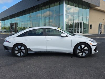 2024 Hyundai IONIQ 6 SE