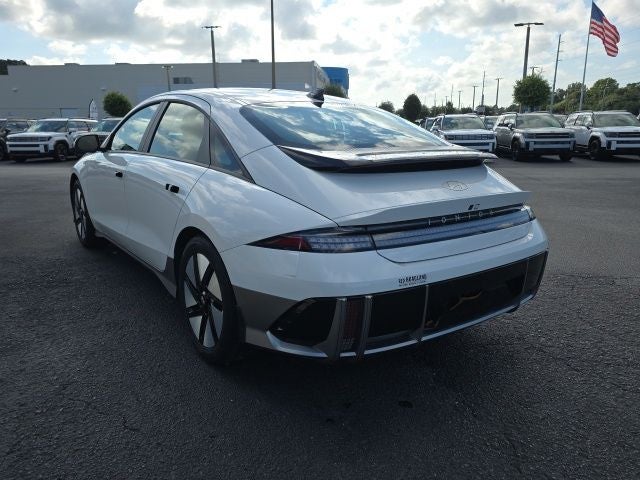 2024 Hyundai IONIQ 6 SE