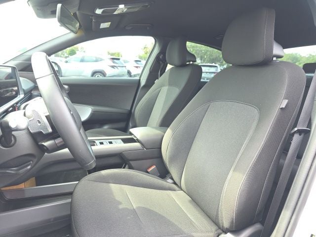 2024 Hyundai IONIQ 6 SE