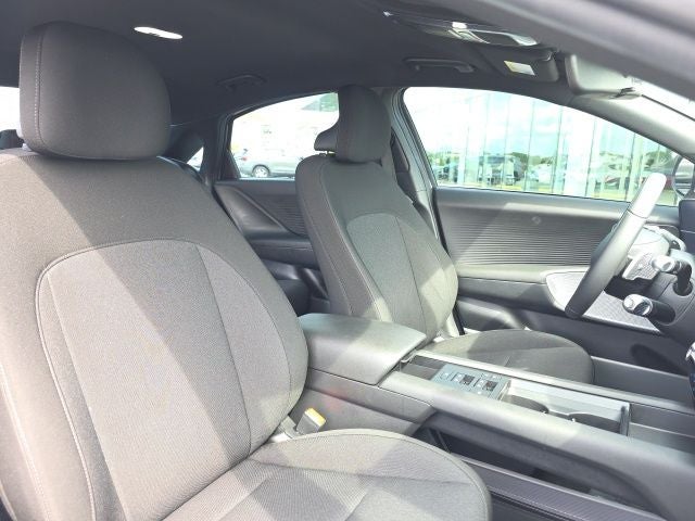 2024 Hyundai IONIQ 6 SE