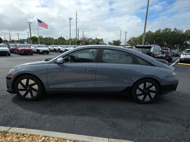 2024 Hyundai IONIQ 6 SE