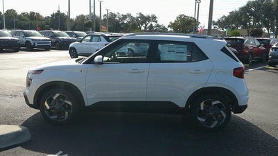 2026 Hyundai VENUE SEL FWD