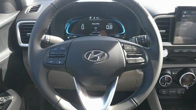 2026 Hyundai VENUE SEL FWD