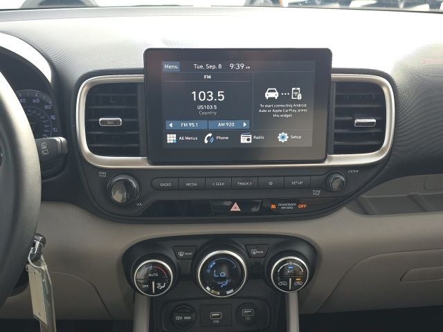 2021 Hyundai VENUE SEL