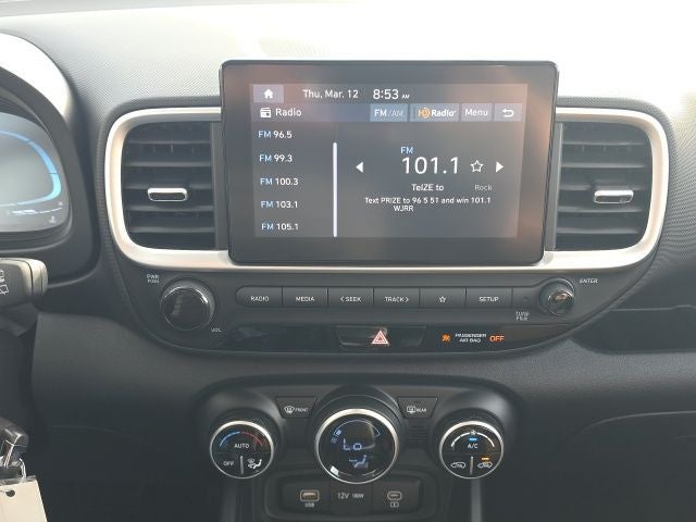 2023 Hyundai VENUE SEL