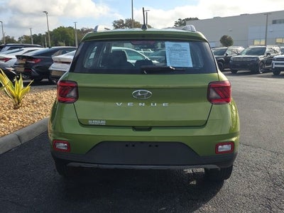 2023 Hyundai VENUE SEL