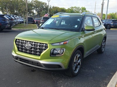 2023 Hyundai VENUE SEL