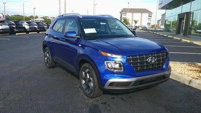2025 Hyundai VENUE SEL IVT
