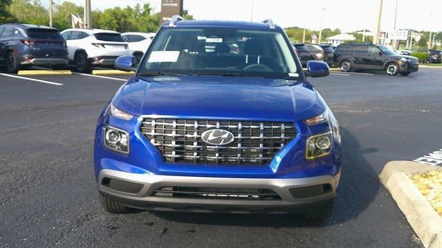 2025 Hyundai VENUE SEL IVT