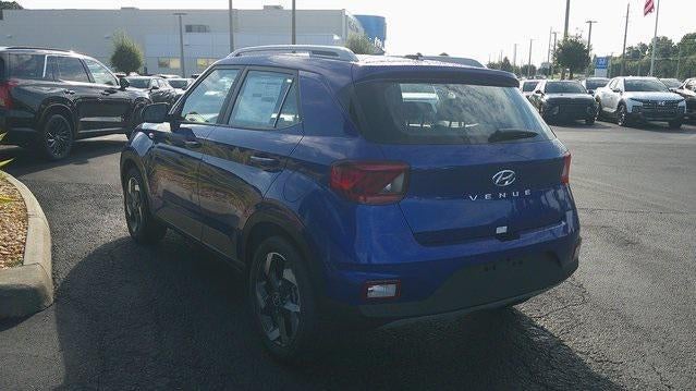 2025 Hyundai VENUE SEL IVT