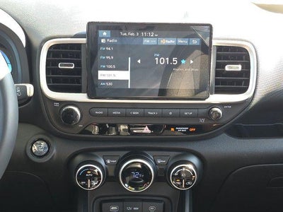 2025 Hyundai VENUE SEL