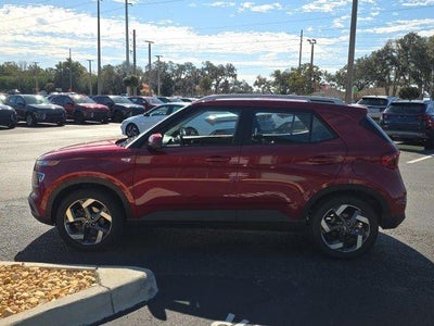 2025 Hyundai VENUE SEL