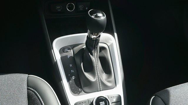 2026 Hyundai VENUE SEL FWD