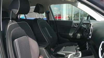 2026 Hyundai VENUE SEL FWD