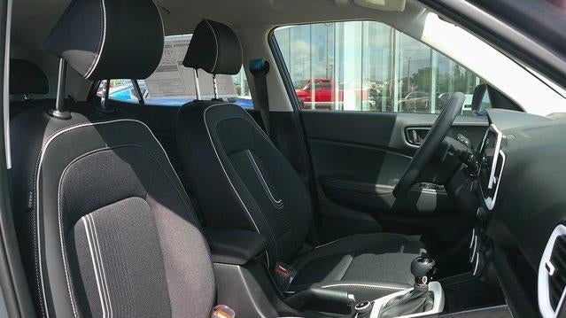 2026 Hyundai VENUE SEL FWD