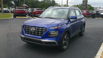 2026 Hyundai VENUE SEL FWD
