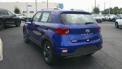 2026 Hyundai VENUE SEL FWD