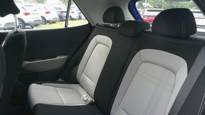 2026 Hyundai VENUE SEL FWD