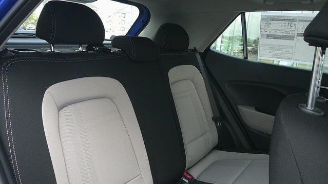 2026 Hyundai VENUE SEL FWD