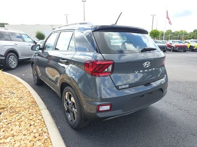 2026 Hyundai VENUE SEL W/Two-Tone Roof
