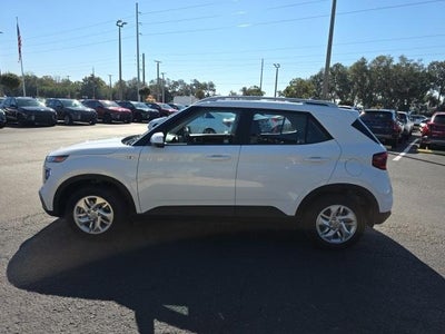 2020 Hyundai VENUE SEL