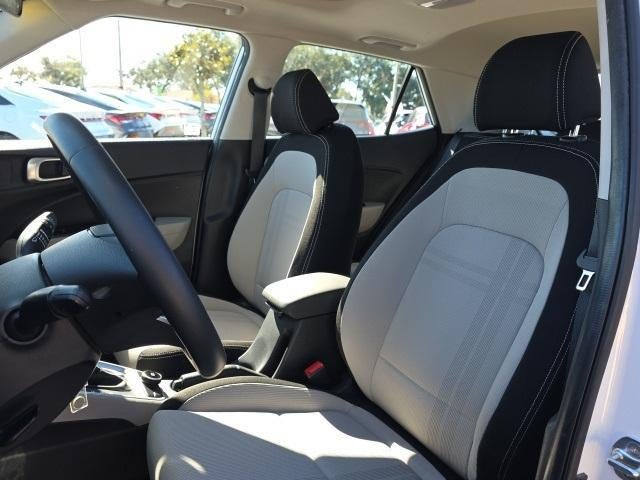 2020 Hyundai VENUE SEL