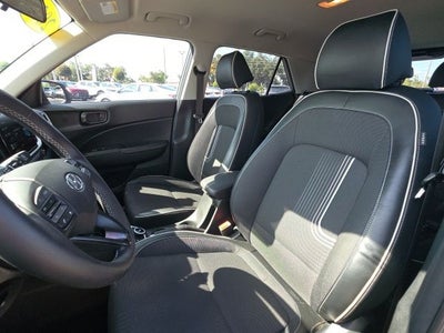 2023 Hyundai VENUE Limited