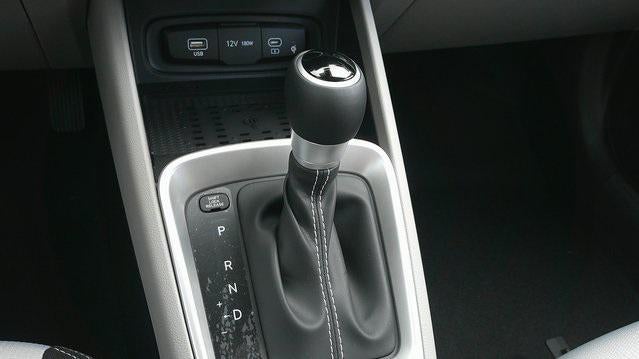 2026 Hyundai VENUE SEL FWD