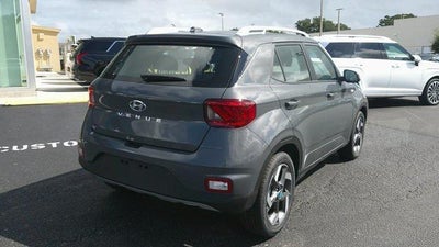 2026 Hyundai VENUE SEL FWD