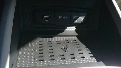 2026 Hyundai VENUE SEL FWD