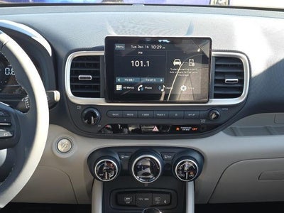 2026 Hyundai VENUE SEL FWD W/Two-Tone Roof