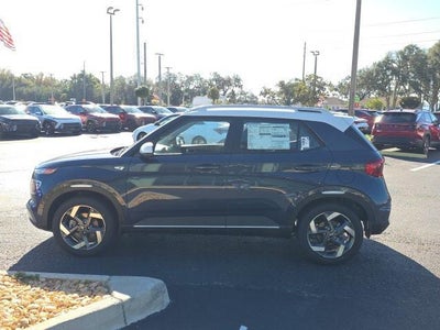 2026 Hyundai VENUE SEL FWD W/Two-Tone Roof