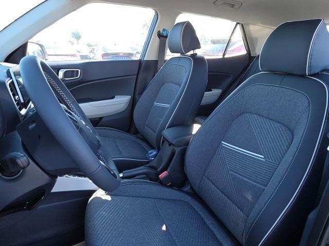 2026 Hyundai VENUE SEL FWD W/Two-Tone Roof